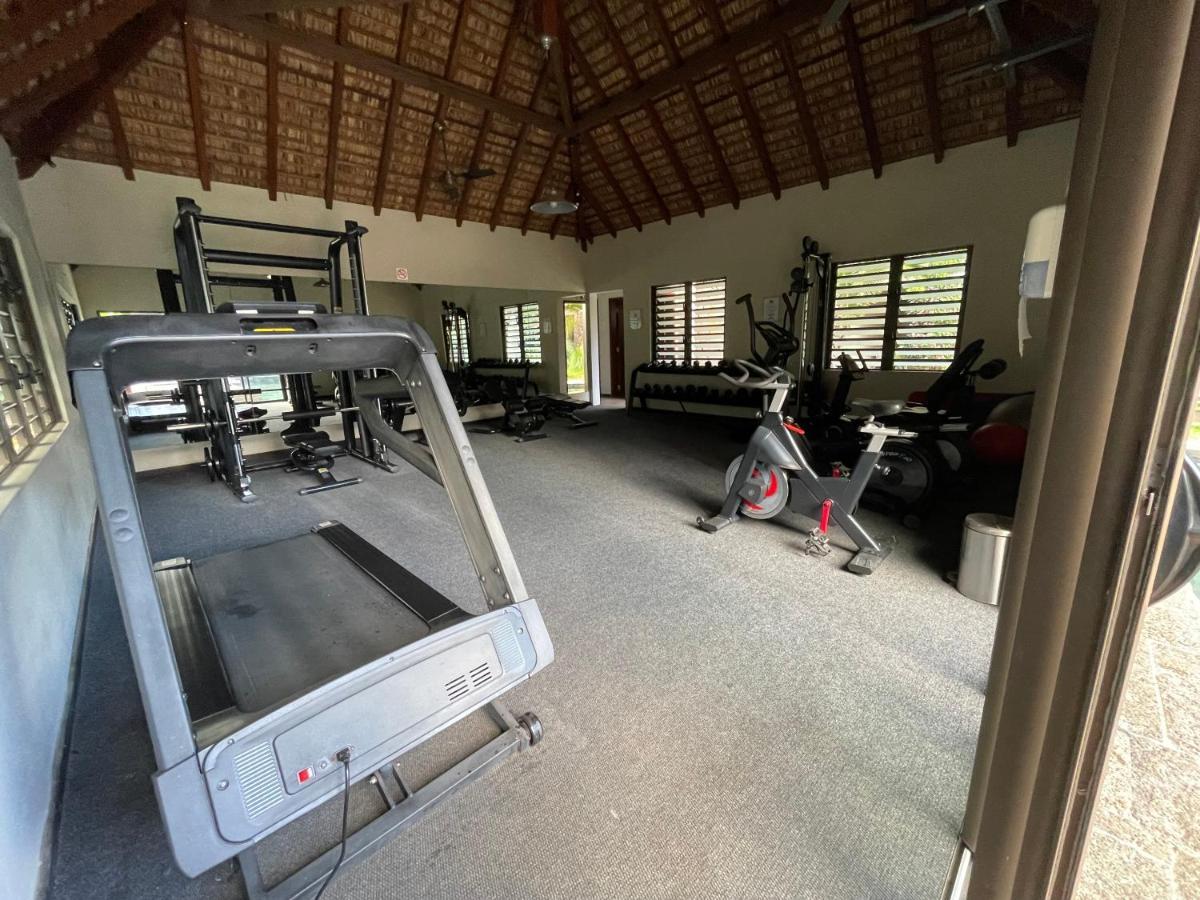 Les Alizees Grand Baie Apartment Luaran gambar